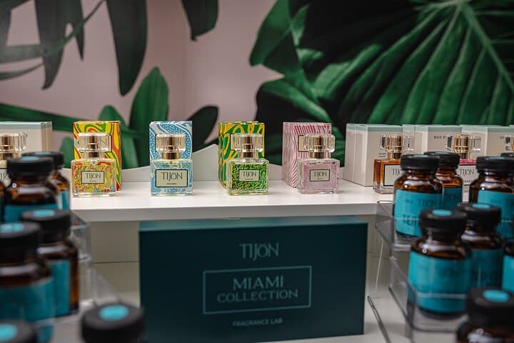 Create Your Signature Scent: Tijon Perfume Workshop at The Gates Hotel South Beach photo 5