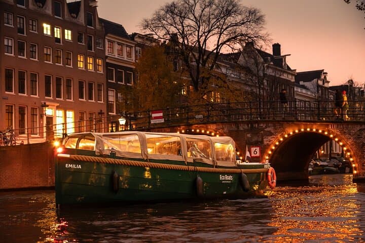 Amsterdam Sunset Canal Cruise: Evening Cruise with Optional Drinks