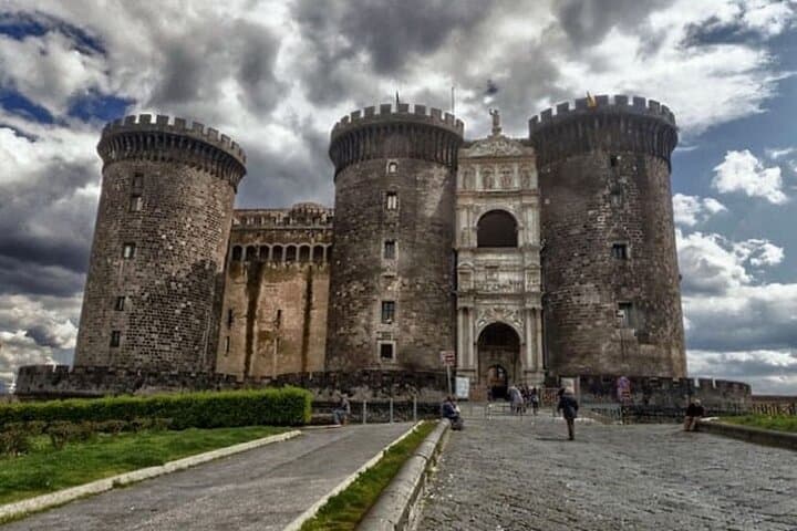 Vespa Through Naples: A Panoramic Historical Ride Along the Gulf photo 5