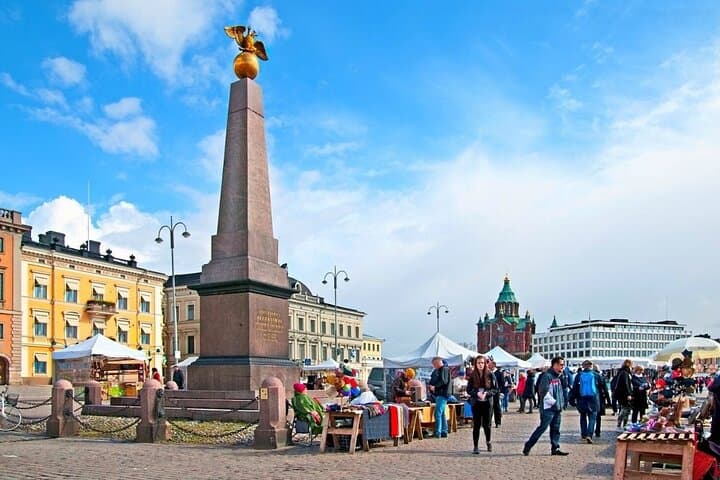 Helsinki Layover & Highlights: Private Airport Transfer and Rapid City Tour photo 3