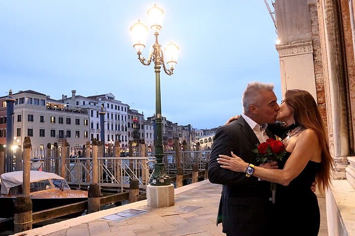 VIP Gondola Marriage Proposal in Venice: Rialto to San Marco photo 4