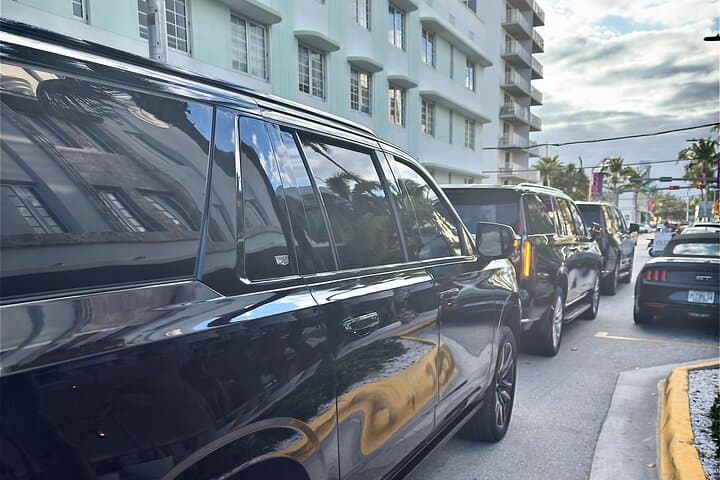 Private Luxury Transfer Between Miami Airport and South Beach photo 5