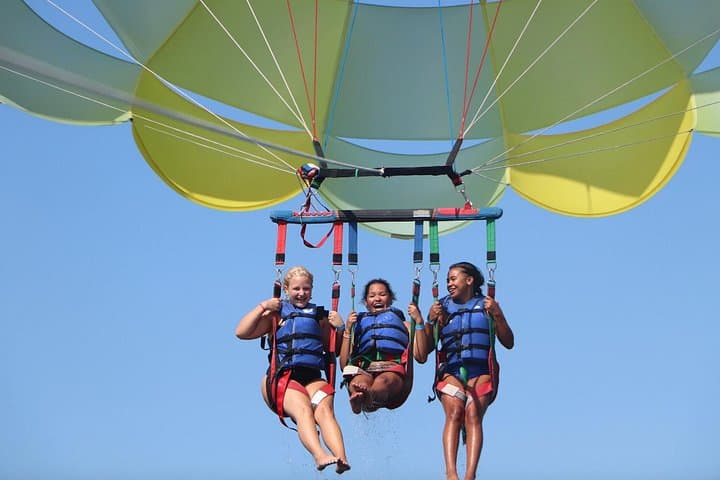 Parasail Over Destin's Crab Island — Xtreme H2o 400ft Gulf Flights photo 6