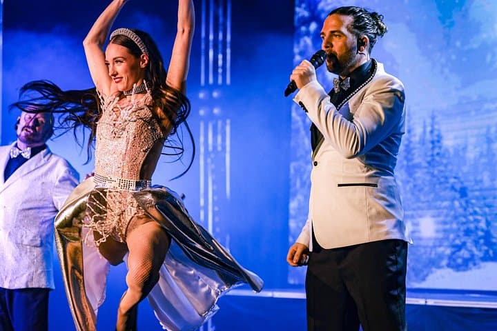 Big Christmas Party Night at Viva Blackpool — Live Holiday Show 2025