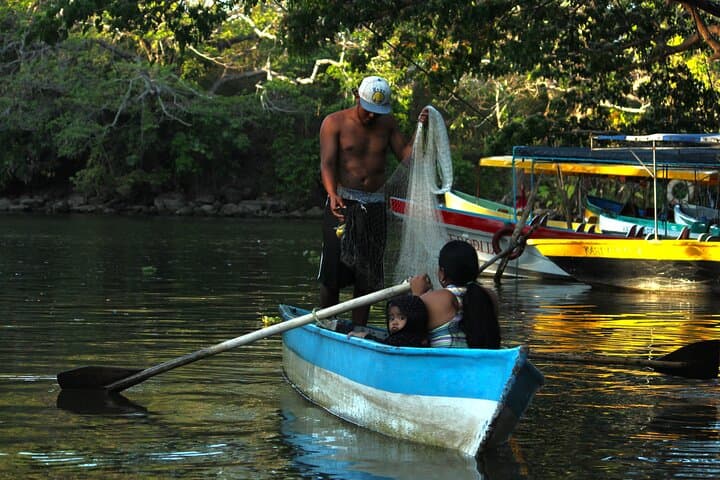 8-Day Customized Adventure in West Nicaragua — Volcano Boarding, Colonial Towns & Pacific Surf photo 4