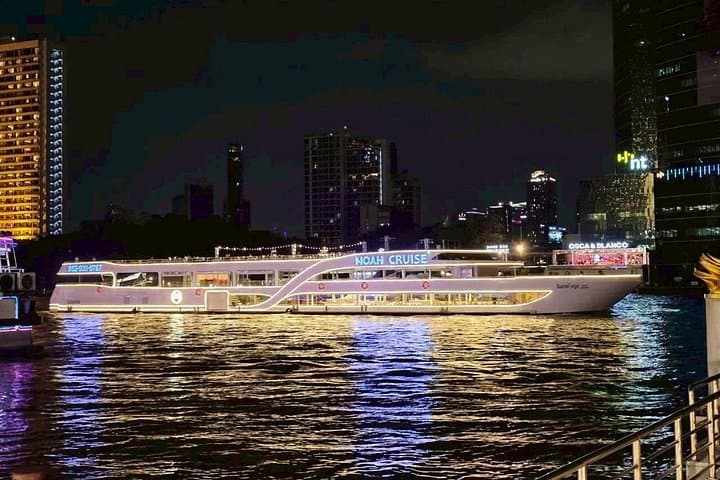 Noah Chao Phraya Buffet Dinner Cruise from ICONSIAM — Bangkok Night River Cruise & Thai Dance photo 1