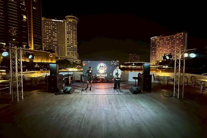 Noah Luxury Dinner Cruise: Chao Phraya Night Buffet, Thai Dance & City Sights photo 5