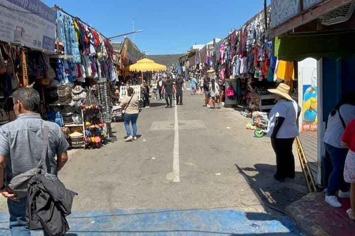 Exploring La Bufadora and Ensenada’s Flea Market: A Coastal Adventure photo 4