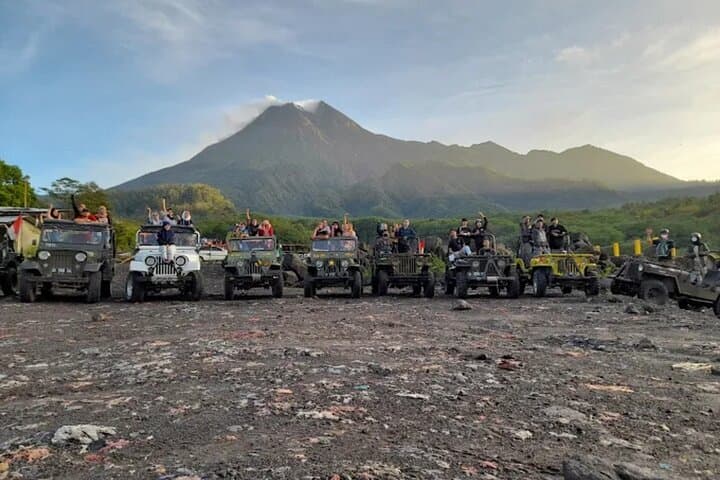Merapi Lava Jeep Adventure: Yogyakarta Volcano Tour & Practical Guide photo 2