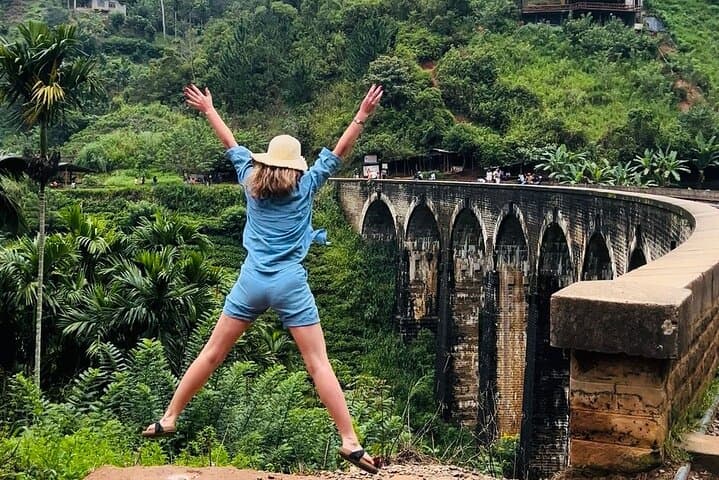 Ella Day Trip: Scenic Train Ride, Nine Arches Bridge & Yala Safari