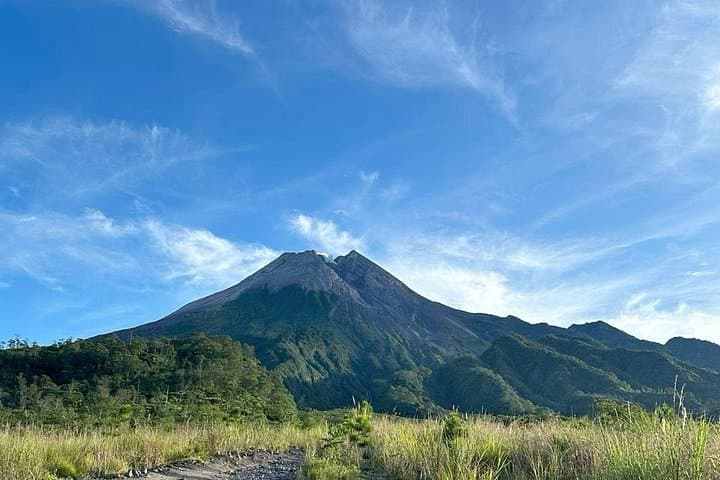 Merapi Sunrise, Jomblang 'Heavenly Light' & Pindul Cave Tubing — Yogyakarta Day Adventure photo 2