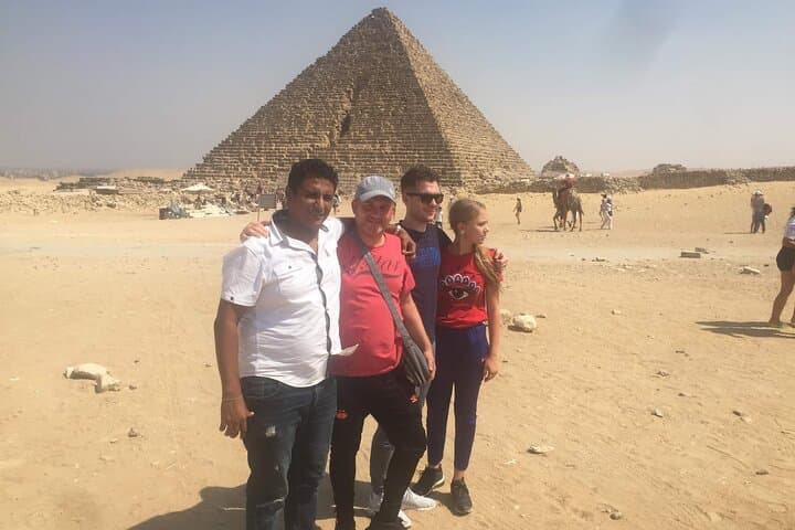 VIP Cairo Day Tour from Sharm: Pyramids, Grand Egyptian Museum & Khan El Khalili photo 4