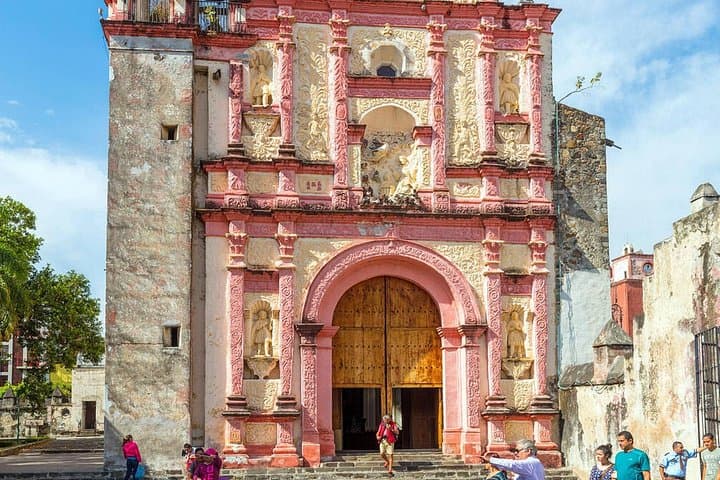 Private Day Trip to Cuernavaca & Taxco: Colonial Towns, Jacarandas & Silver Craft photo 4