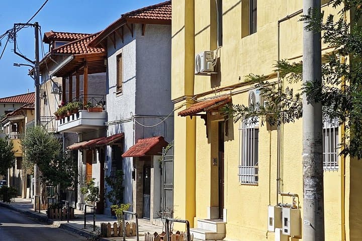 Nea Filadelfeia Walking Tour — Alsos Park, AEK Arena & Refugee Heritage photo 2