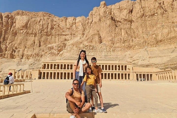 Four-Day Nile Cruise from Aswan to Luxor — Abu Simbel, Temples & Hot Air Balloon photo 3