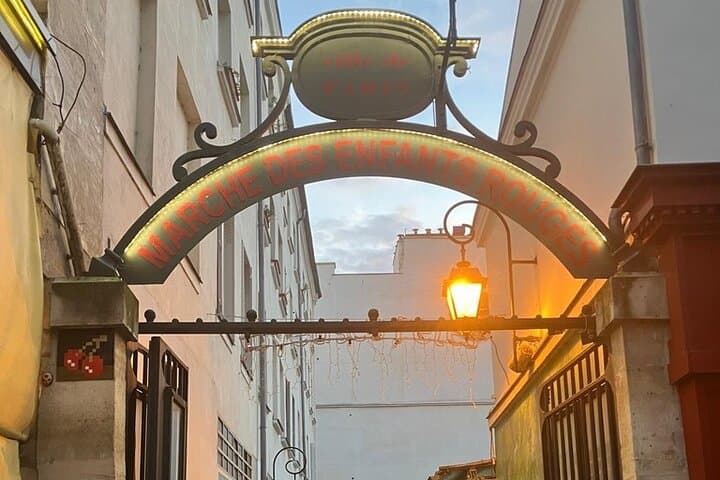 Le Marais Guided Walking Tour with Tastings — Paris Food & History photo 6