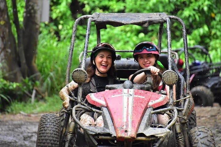 Roatan Dune Buggy Jungle Tour with Rum & Chocolate Tastings