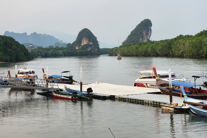 Krabi Khao Khanab Nam Jurassic World Mangrove Boat Tour photo 1