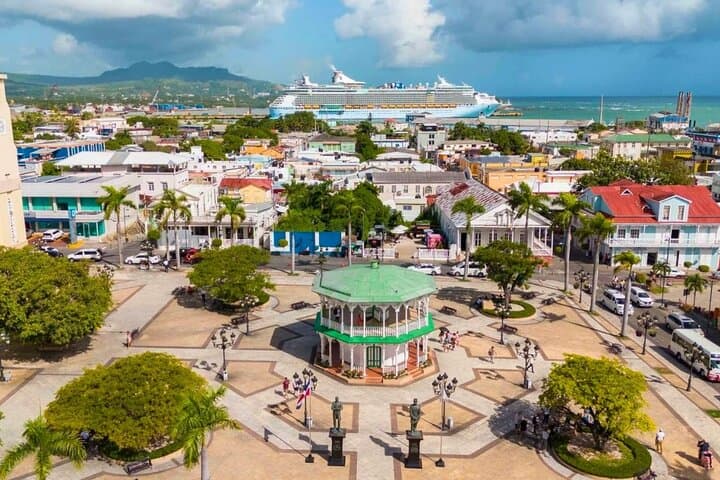 Puerto Plata Shore Excursion: Amber Cove & Taino Bay City Tour Guide