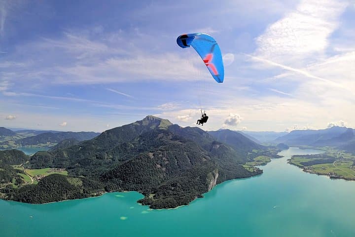 Tandem Paragliding from Zwölferhorn over Wolfgangsee — Scenic Flights near Salzburg photo 2