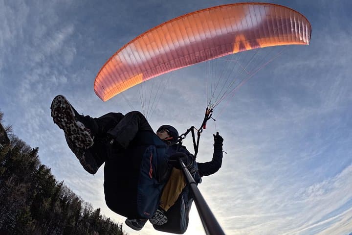 Tandem Paragliding from Zwölferhorn over Wolfgangsee — Scenic Flights near Salzburg photo 3