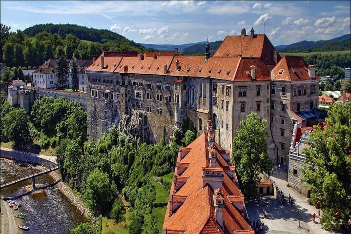 Cesky Krumlov Day Trip from Prague: Castle Views, Vltava Meanders & Historic Streets photo 5