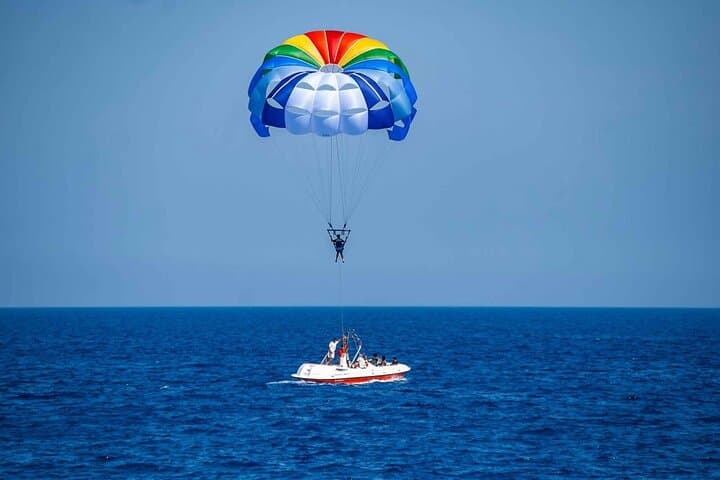 Dahab Parasailing: Soar Above the Red Sea for Unmatched Coastal Views photo 4