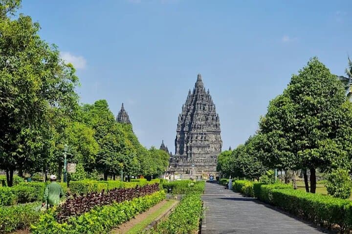 Merapi Sunrise, Prambanan & Borobudur: Full-Day Yogyakarta Adventure photo 6