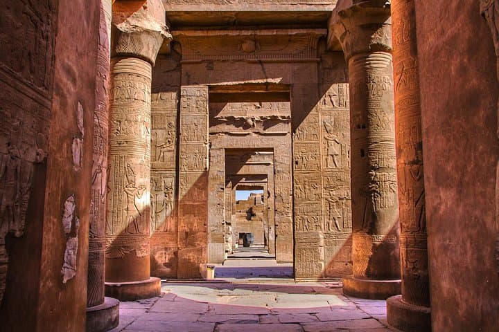 Overnight Nile Cruise from Aswan to Luxor: Kom Ombo, Edfu & Luxor Temple photo 3