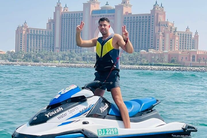 Jet Ski Dubai: 60-Min Tour Past Burj Al Arab & Atlantis The Palm