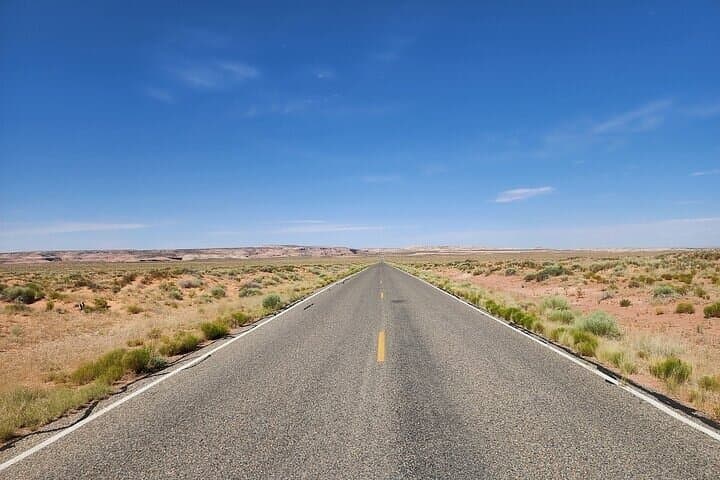 Road to Monument Valley: Self-Guided Audio Driving Tour Along the San Juan Cliffs photo 4