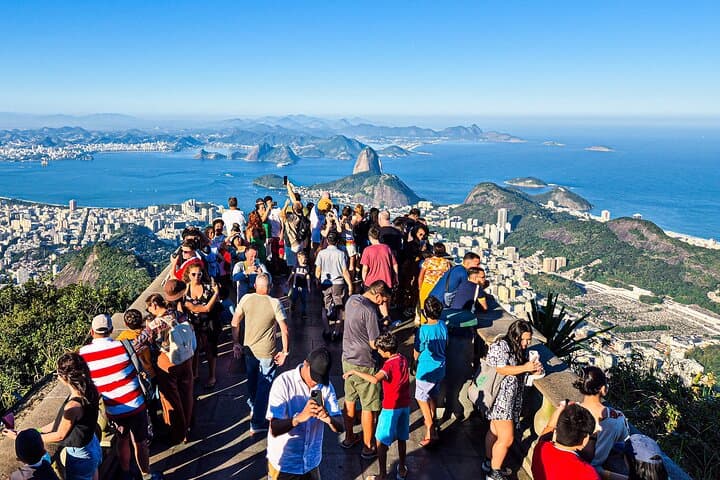 Rio in a Day: Sugarloaf, Christ the Redeemer & Selarón Steps with Lunch