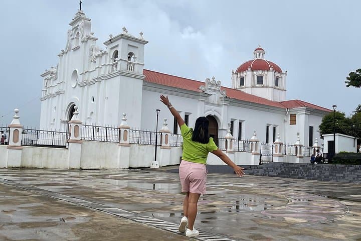 5-Day Authentic El Salvador Tour: Volcanoes, Maya Ruins & Colonial Suchitoto photo 4