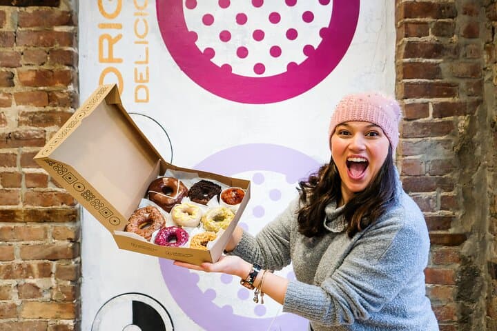Brooklyn Donut Walk: Williamsburg to Greenpoint Best Donuts Tour
