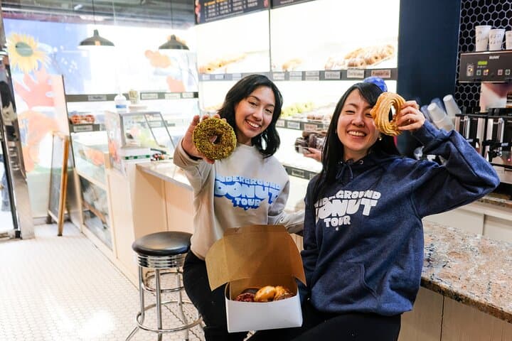 Brooklyn Donut Walk: Williamsburg to Greenpoint Best Donuts Tour photo 5