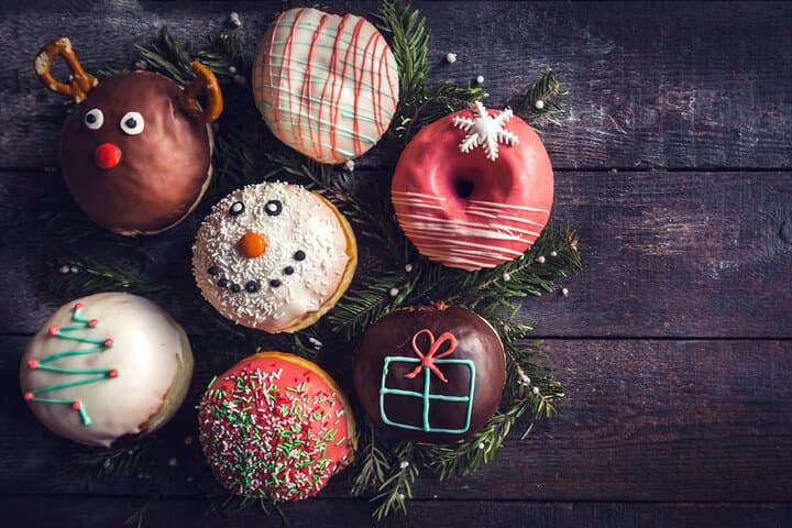 West LA Holiday Donut Walking Tour: Festive Donuts & Farmers Market Stroll photo 3