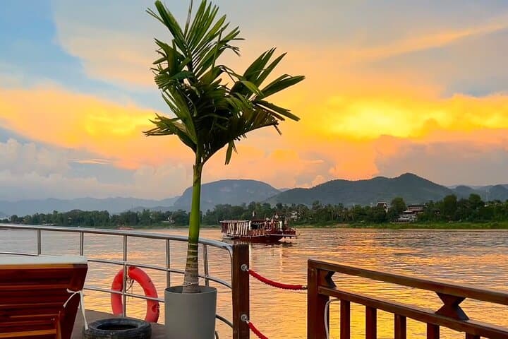 Mekong River Sunset Cruise from Luang Prabang: Half-Day Boat Tour