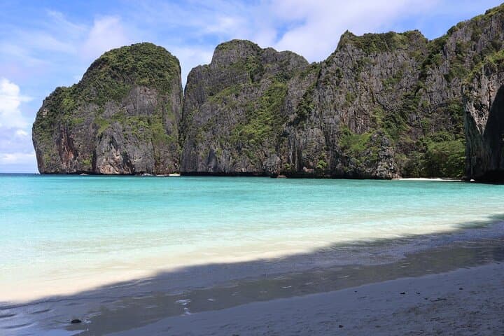 Speedboat Day Trip to Koh Phi Phi and Maya Bay — Snorkel Pileh Lagoon photo 4