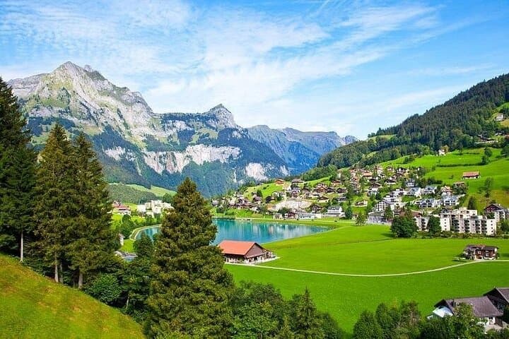 Engelberg and Lucerne Day Trip from Zurich: Titlis Cable Car & Chapel Bridge