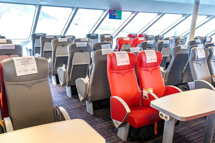 Atlantic Crossing: Fast Ferry Between Santa Cruz de Tenerife and Las Palmas de Gran Canaria photo 4