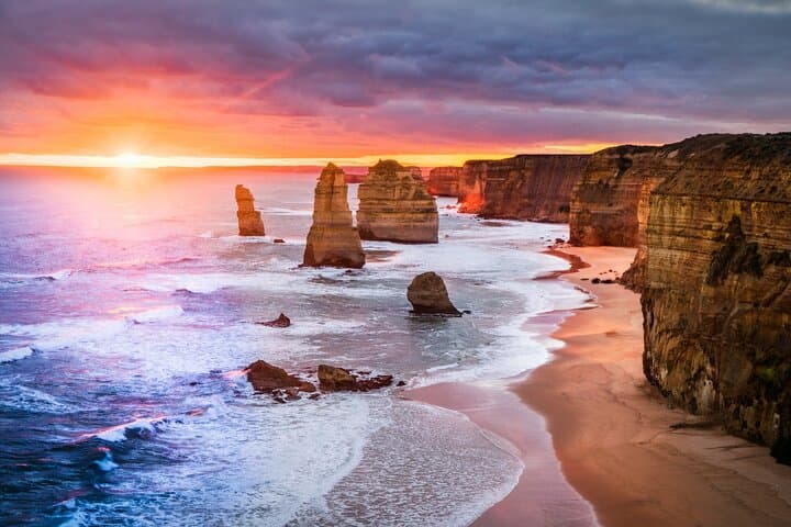 Great Ocean Road Private Tour: Twelve Apostles & Gibson Steps Day Trip