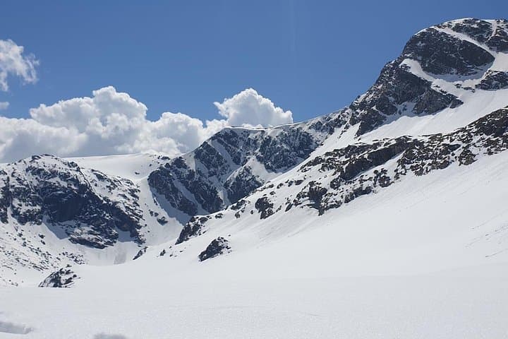 Seven Rila Lakes Day Hike from Sofia — Chairlift, Alpine Lakes & Panoramic Rila Views photo 3