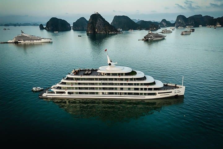 Luxury 2D1N Halong Bay Superyacht Cruise with Pool and Activities photo 1