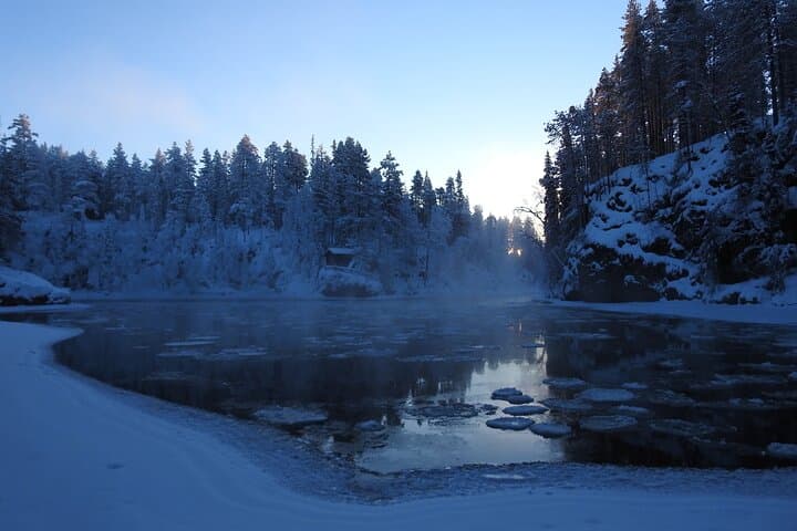Little Karhunkierros Snowshoeing: 10 km Winter Loop in Oulanka