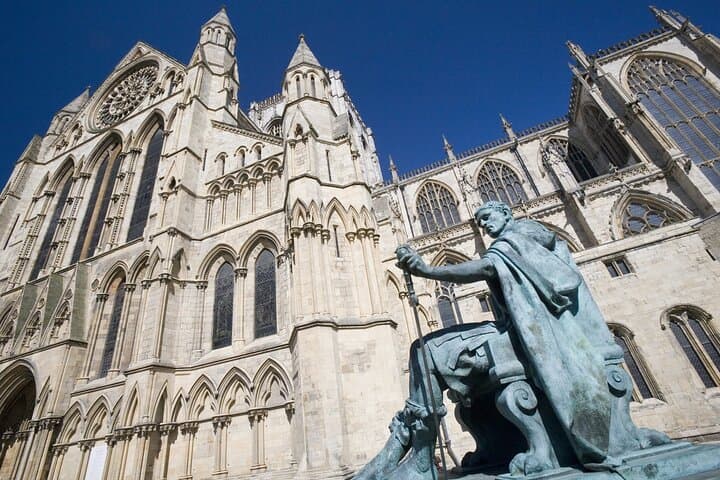 Exterior Walking Tour of York Minster with Group Access — Audio-Guided Interior Visit photo 3
