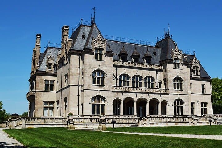 Newport Open-Air Trolley: Gilded Age Mansions, Cliff Walk & Ocean Drive photo 4