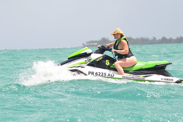 Ride the Coast: Jet Ski Rentals at Isla Verde Beach, Puerto Rico photo 5