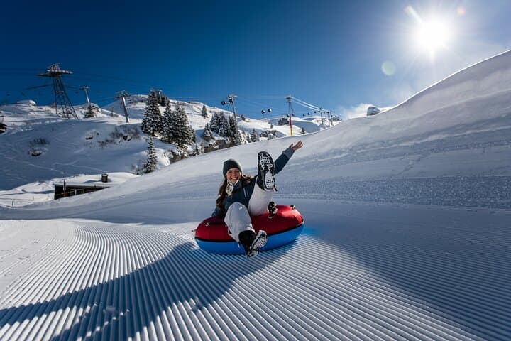 Beginner Ski Adventure on Mt Titlis from Lucerne photo 2