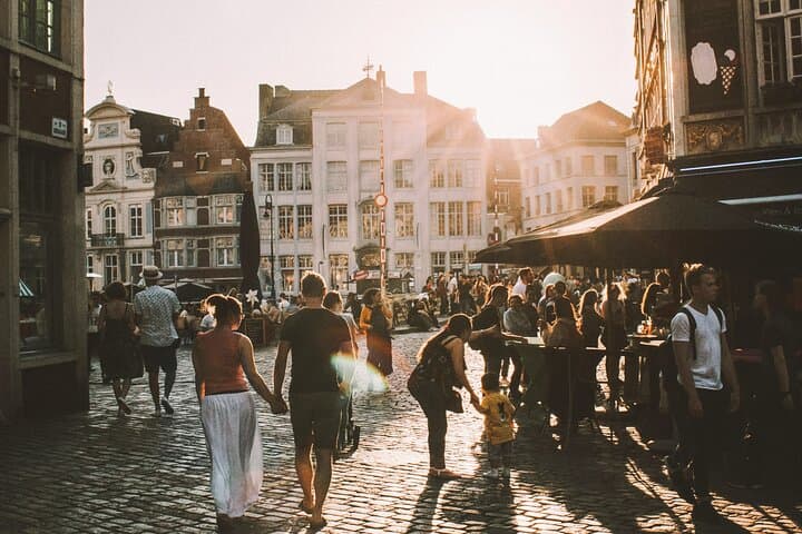 Ghent Walking Tour: Canals, Gothic Landmarks & Optional Boat + Beer Tasting photo 4