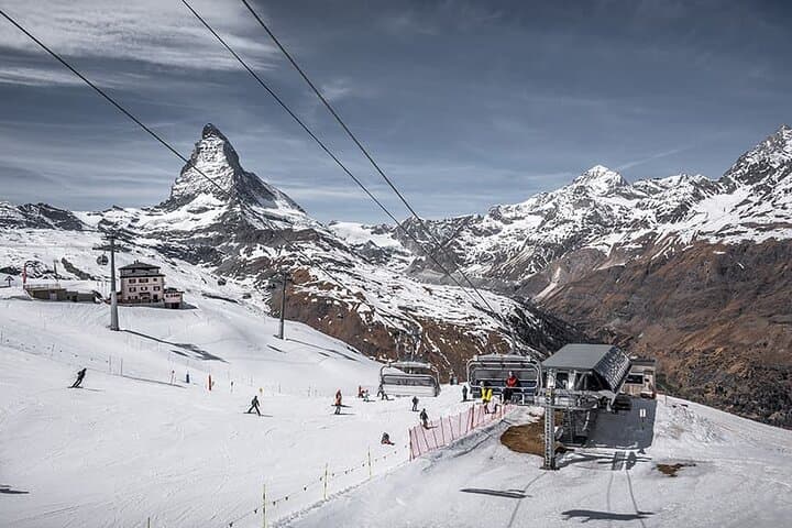 Zermatt Ski Classes: Learn to Ski with Matterhorn Views photo 3